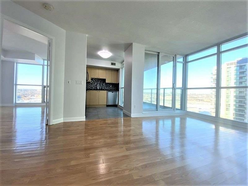 215 Sherway Gardens Road - Photo 10