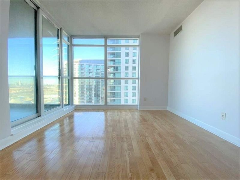215 Sherway Gardens Road - Photo 18
