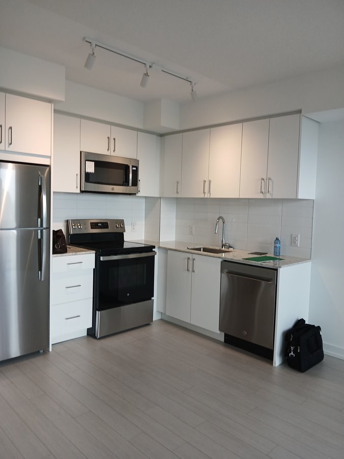 4010 Eglinton Avenue West - Photo 7