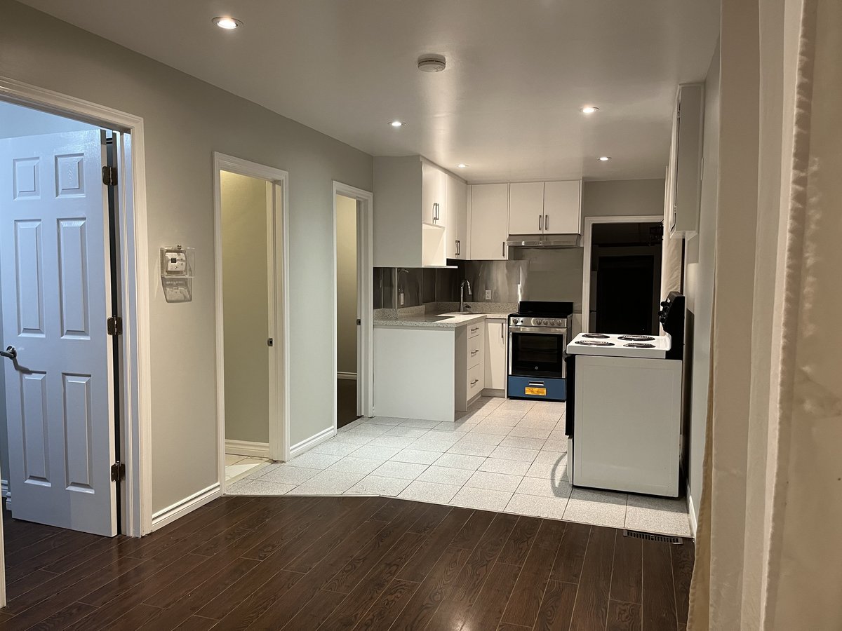 367 Kipling Avenue - Photo 1