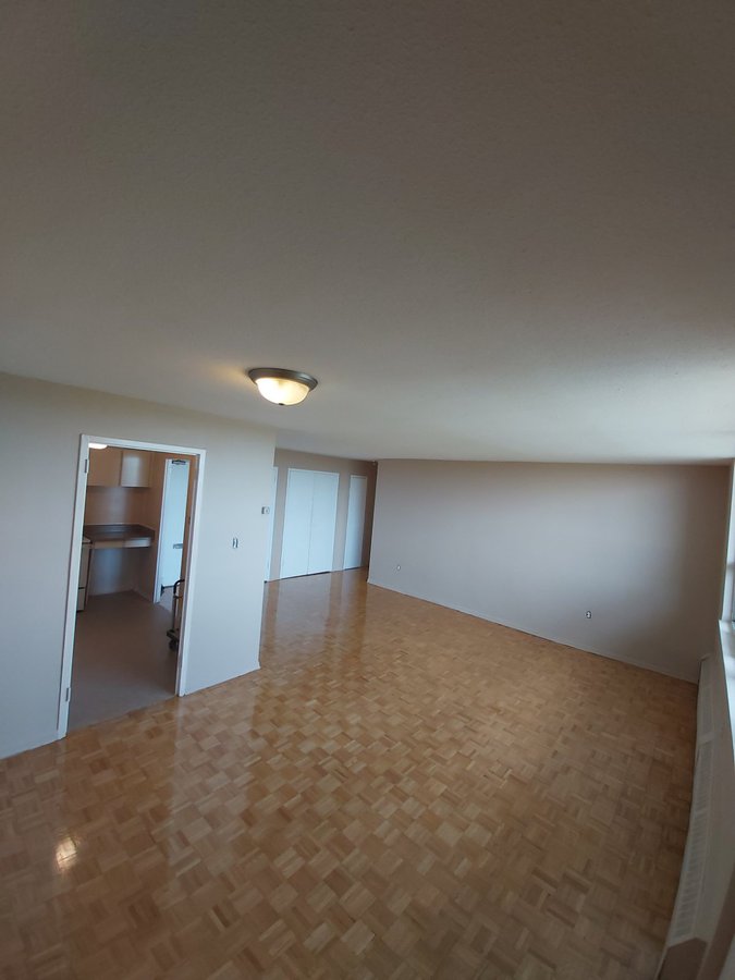 105 La Rose Avenue - Photo 14