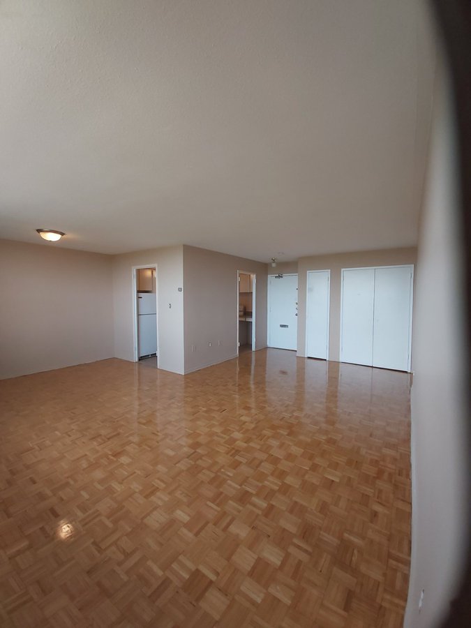 105 La Rose Avenue - Photo 8