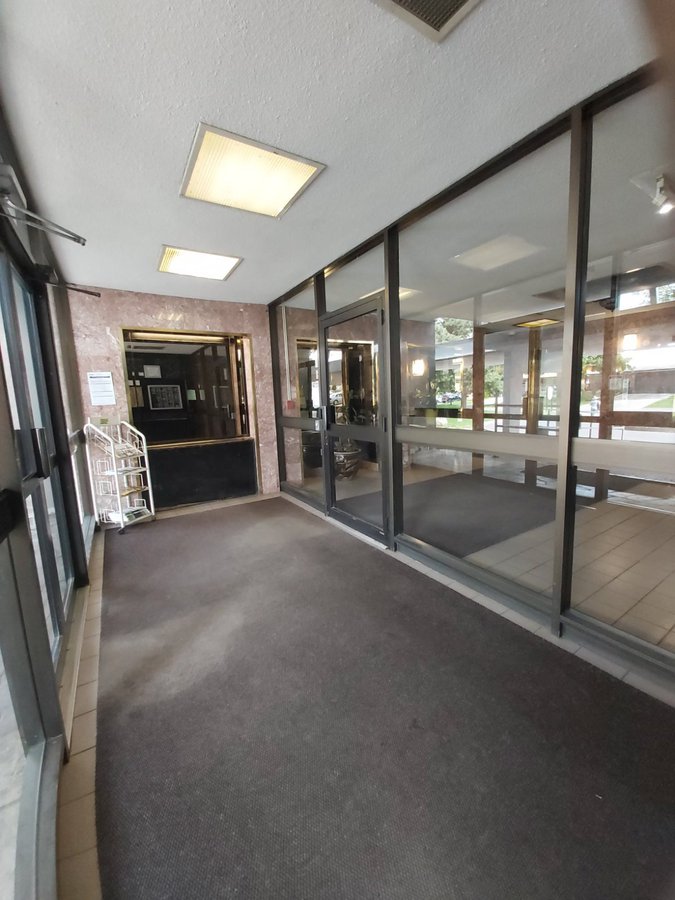 105 La Rose Avenue - Photo 5
