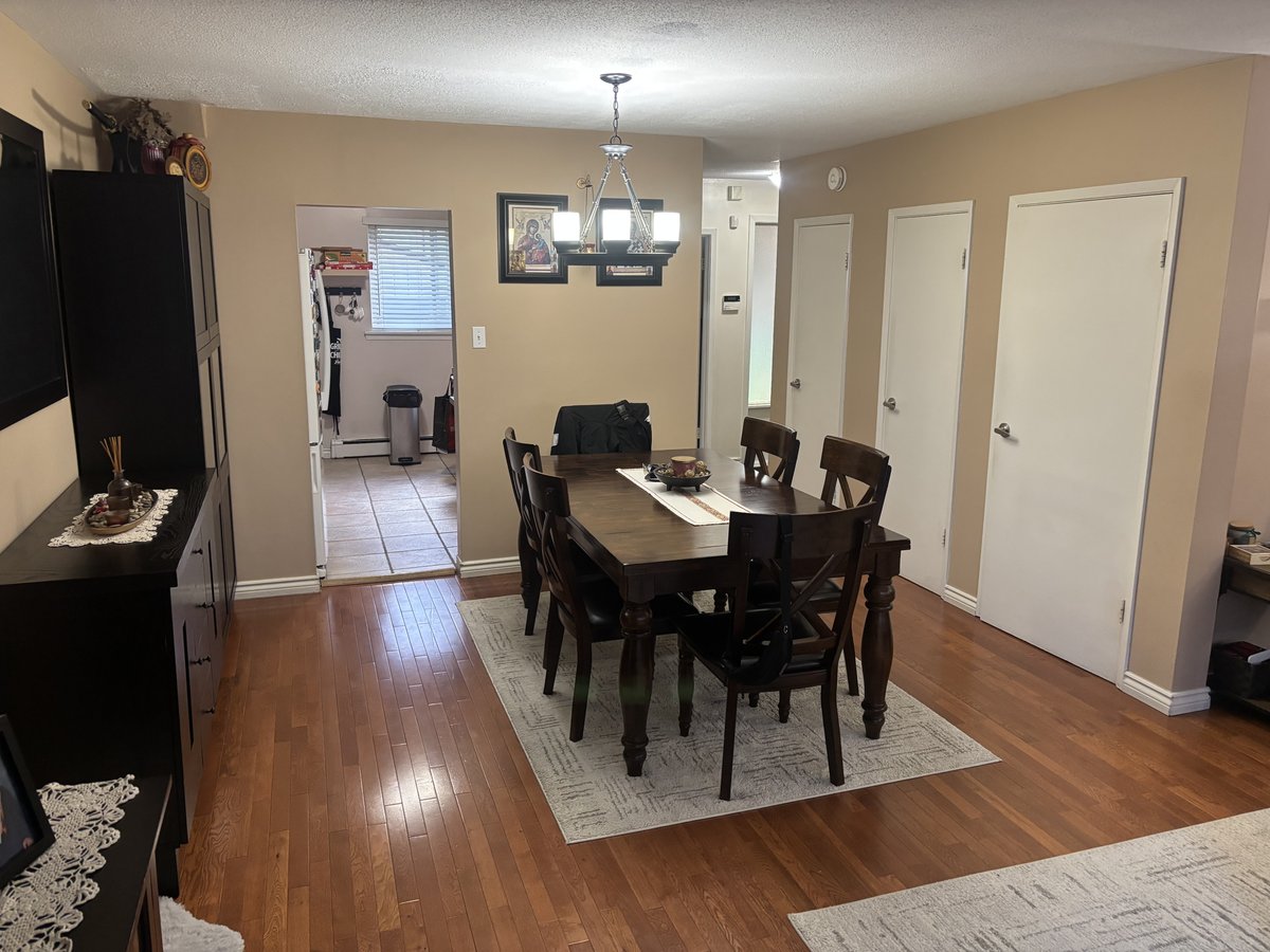 523 Rathburn Road - Photo 11