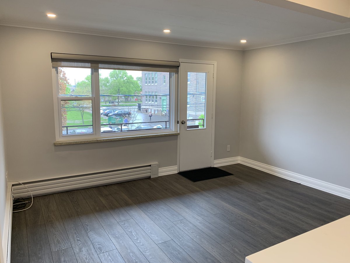 237 Melrose Street - Photo 3