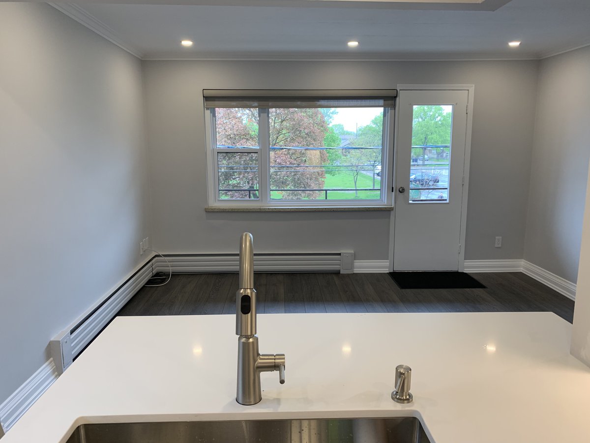 237 Melrose Street - Photo 2