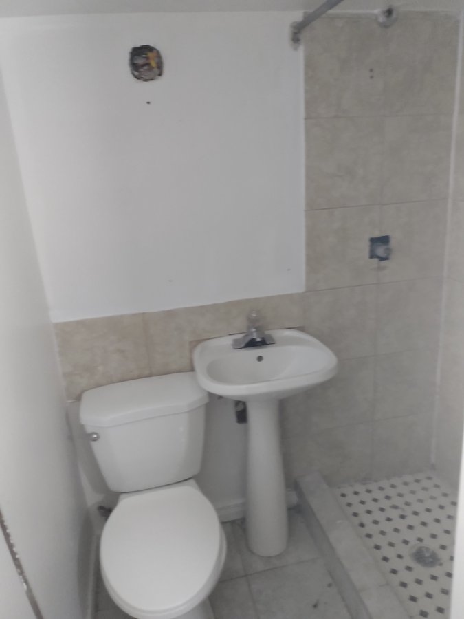 78 Laburnham Avenue - Photo 2