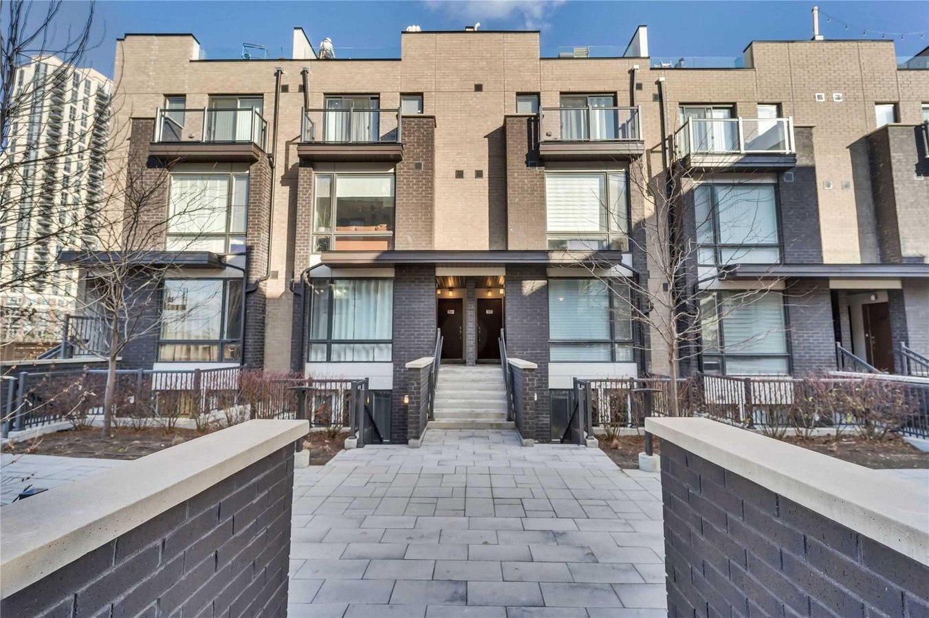 Etobicoke 1 Bedroom Apartments Condos and Houses for Rent