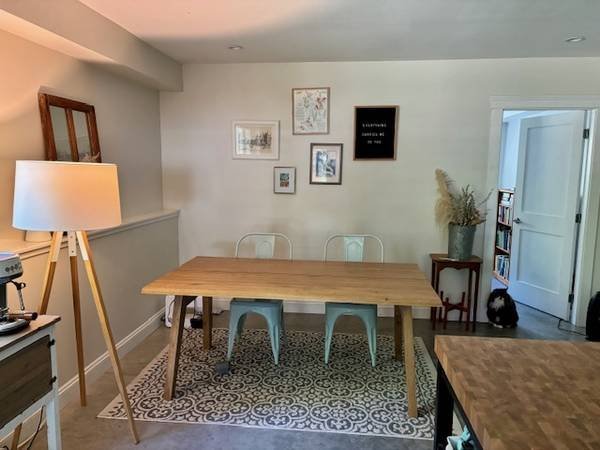 2532 Jura Crescent - Photo 3