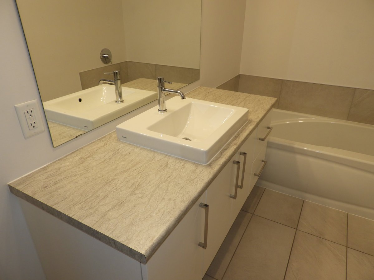 323 Avenue de l'Hippodrome - Photo 13