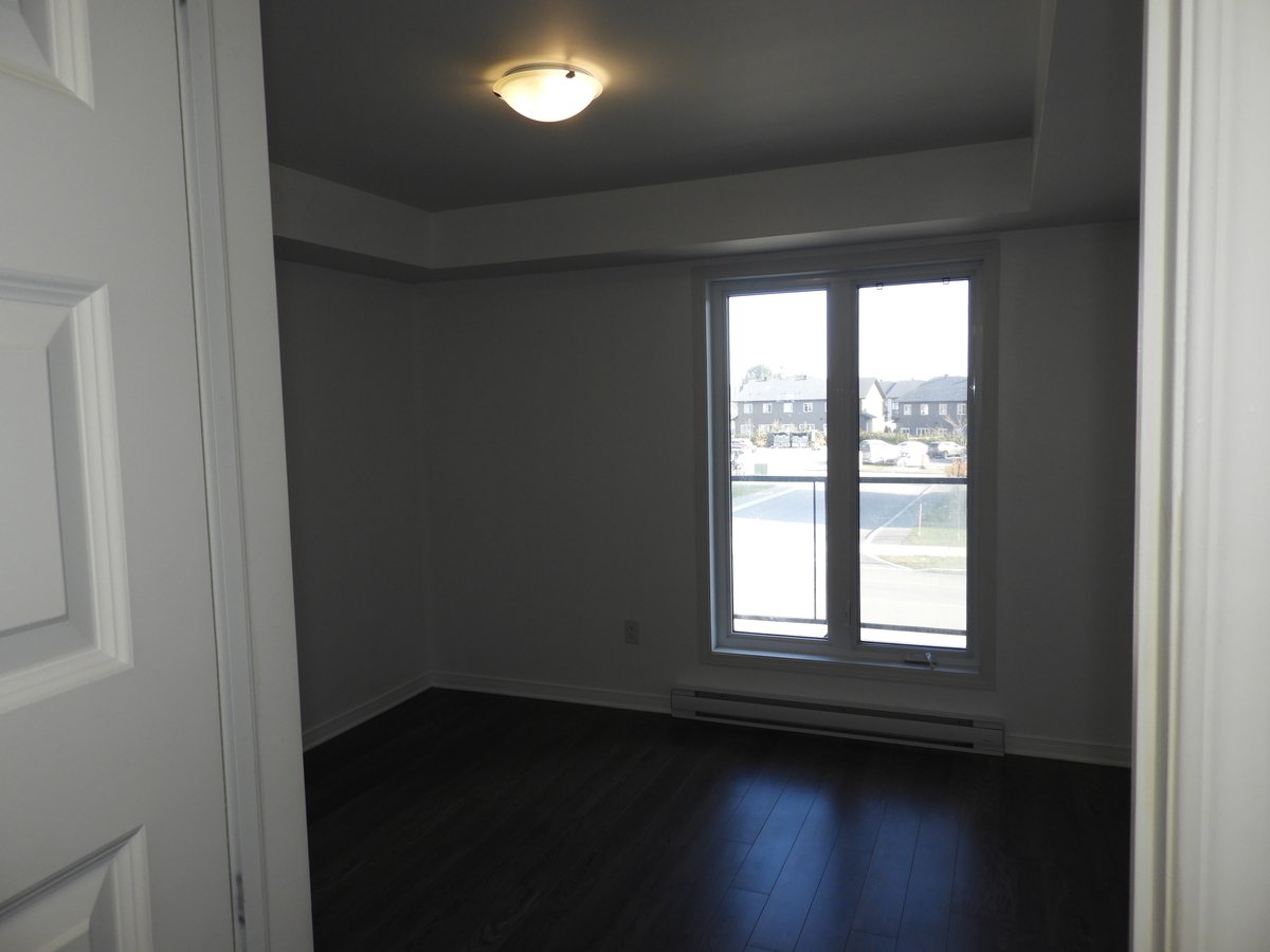 323 Avenue de l'Hippodrome - Photo 8