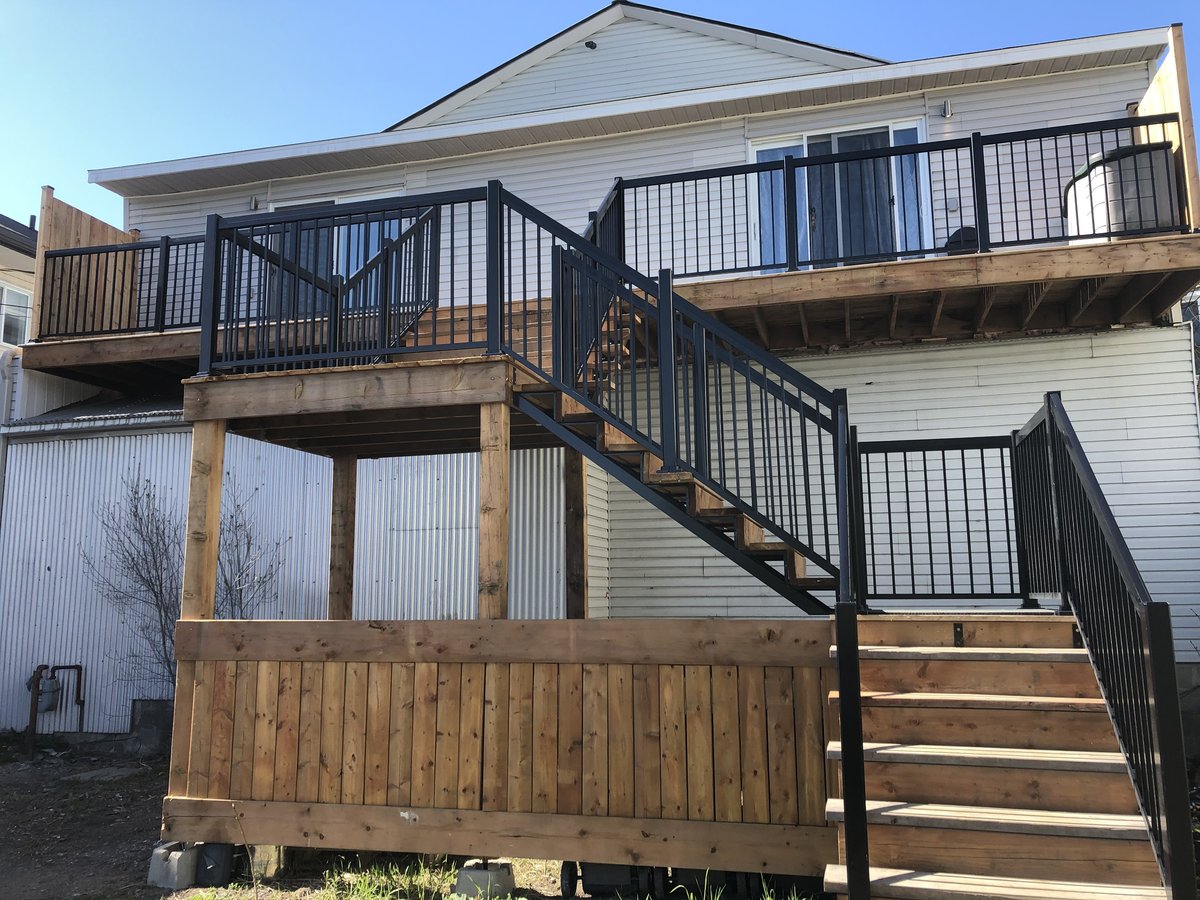 376 Rue Notre Dame - Photo 1