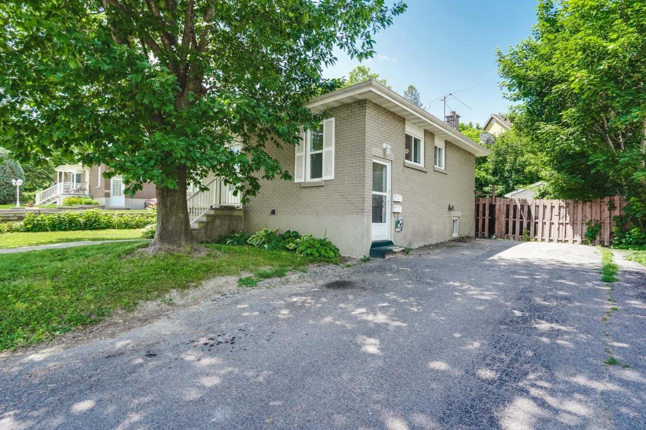 111 Rue Isabelle - Photo 11