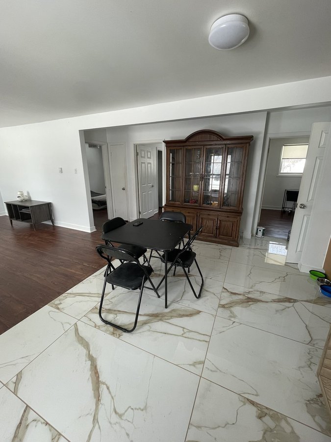 111 Rue Isabelle - Photo 2
