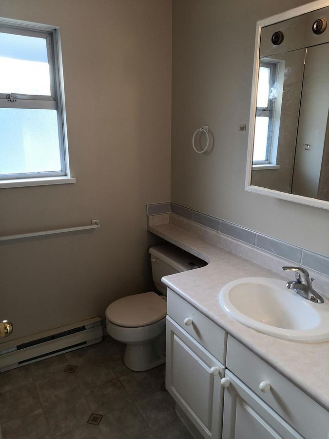 Rentals.ca Gibsons Apartments, Condos and Houses For Rent