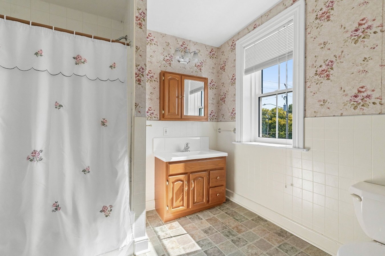 5080 Albion Road South - Photo 8