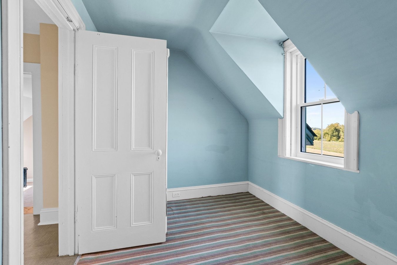 5080 Albion Road South - Photo 1