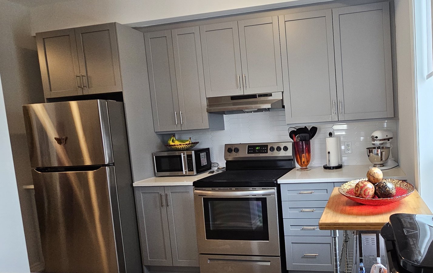 1350 Hemlock Road - Photo 4