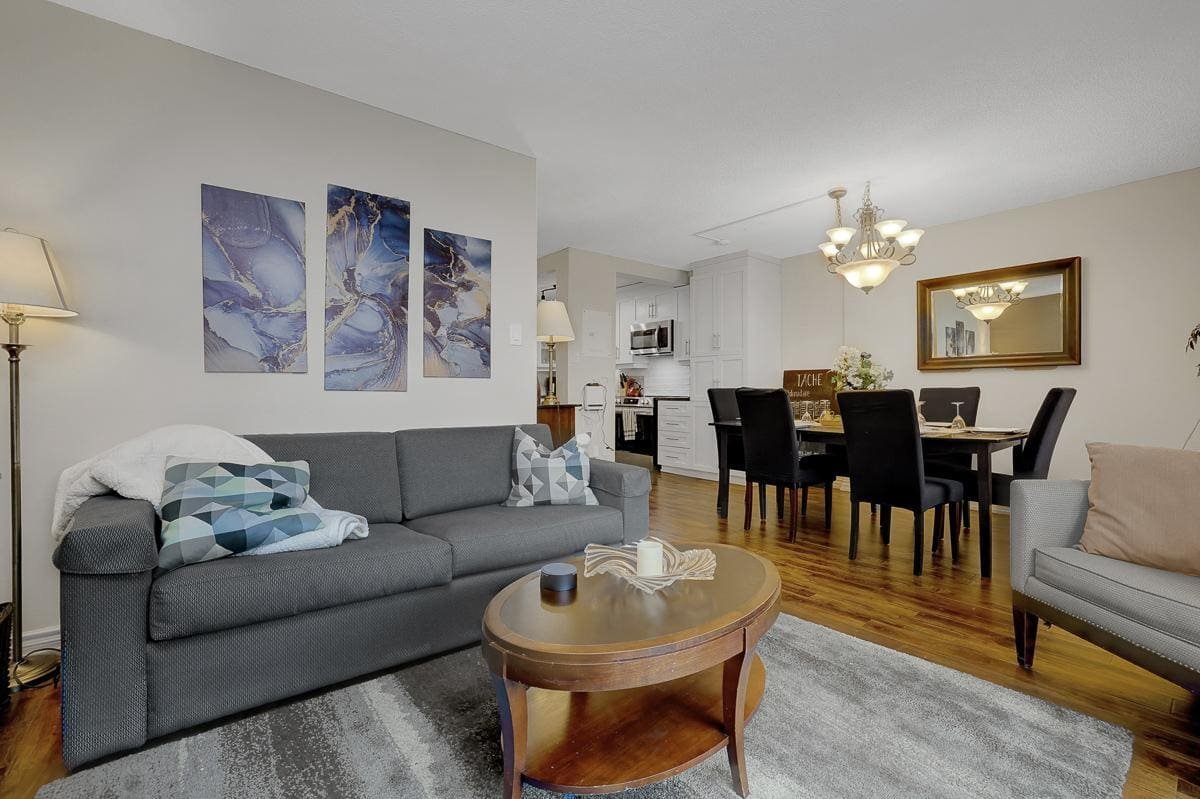 2000 Jasmine Crescent - Photo 3