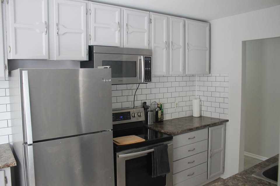 1329 Lotus Street - Photo 1