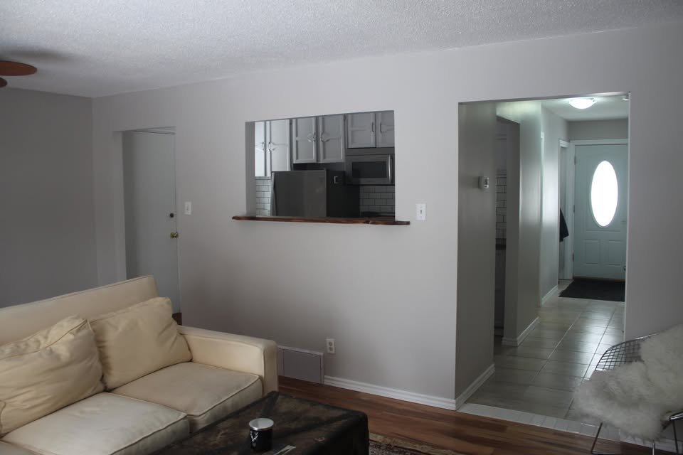 1329 Lotus Street - Photo 3