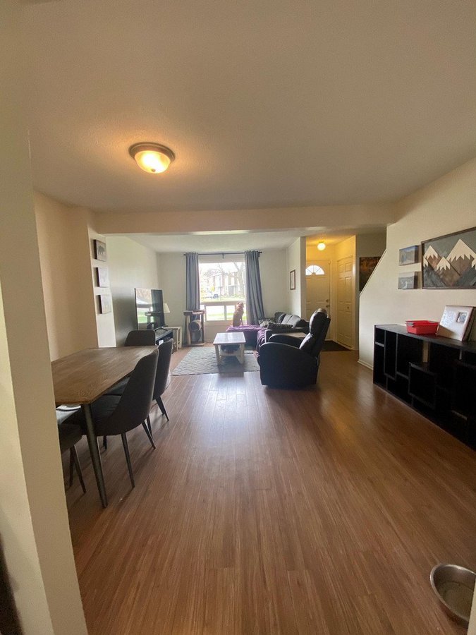 Rentals.ca ) Gloucester Apartments, Condos and Houses For Rent