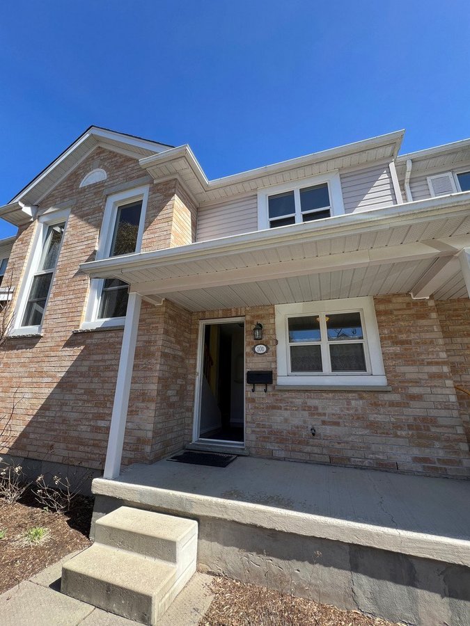 Guelph 3 Bedroom Apartments Condos and Houses for Rent