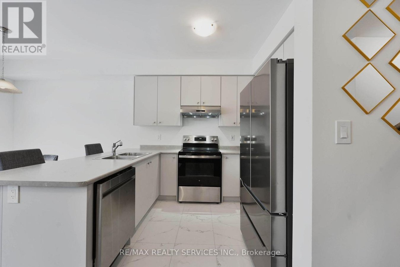 40 LONSDALE ROAD - Photo 14