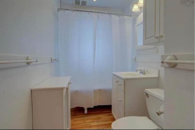 Seaforth Street - Photo 2