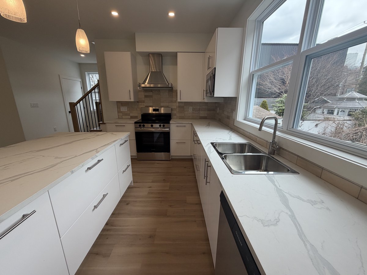 5782 Kaye Street - Photo 10
