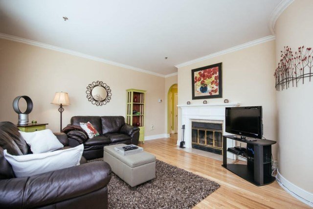 5691 Rhuland Street - Photo 3