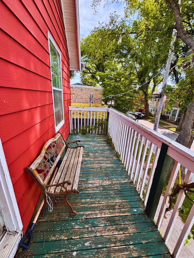 5733 McCully Street - Photo 7