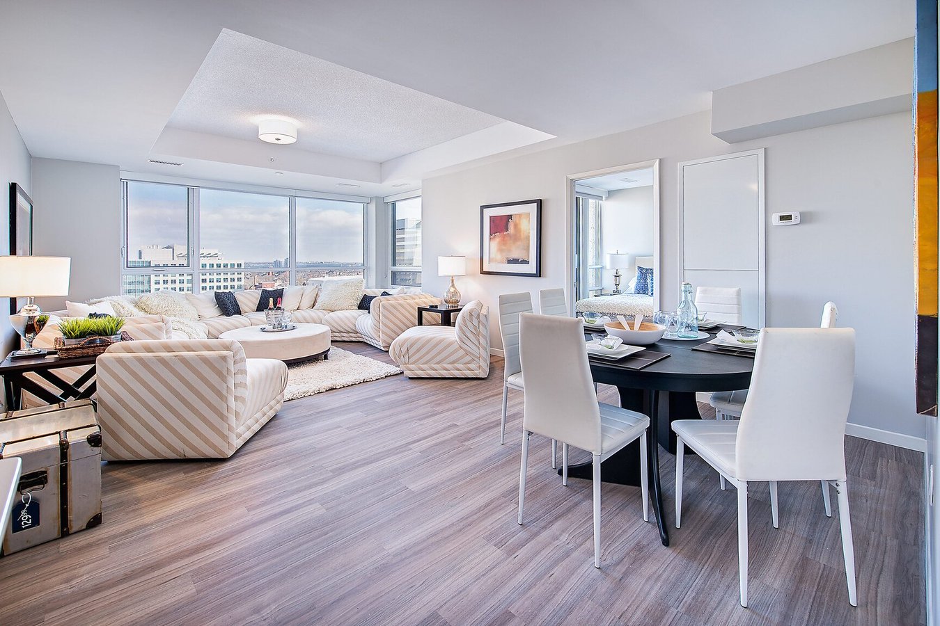 Hamilton ON Apartments, Bachelors, Cottages, Duplexes, Lofts, Studios