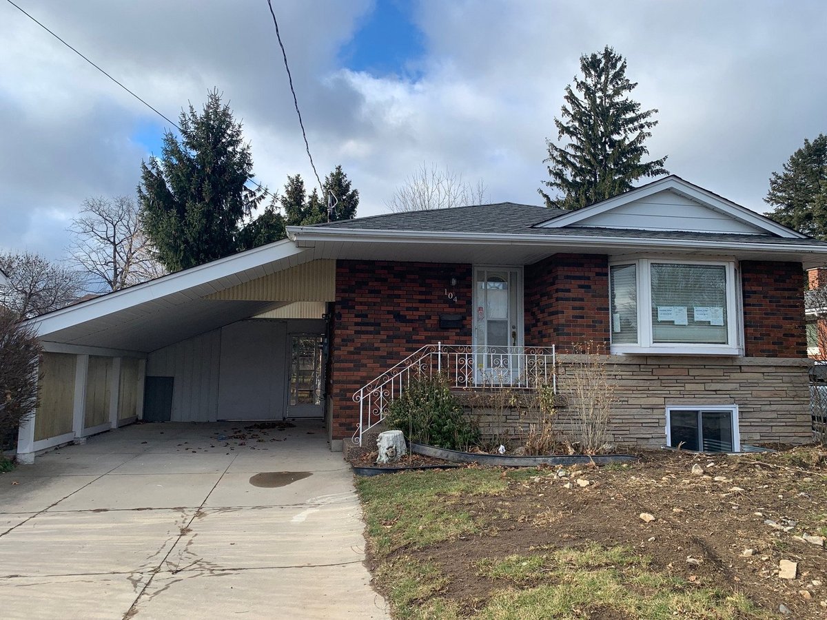 Hamilton 2 Bedroom Apartments Condos and Houses for Rent