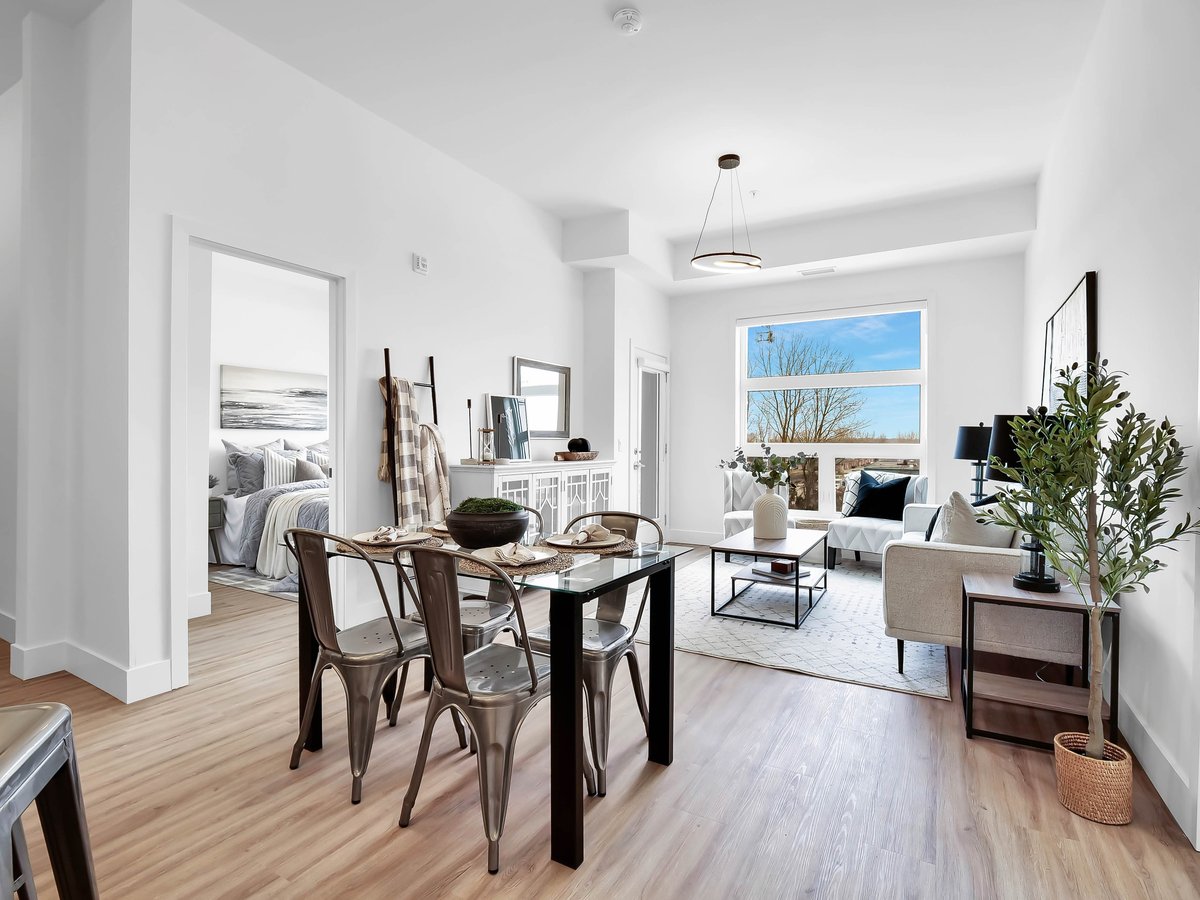 1076 Gainsborough Road - Photo 14