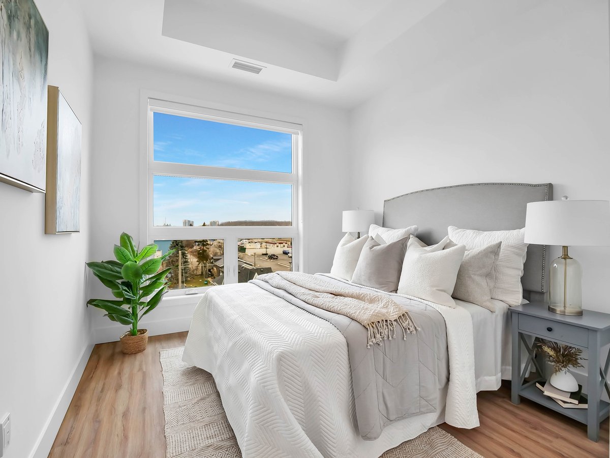 1076 Gainsborough Road - Photo 21