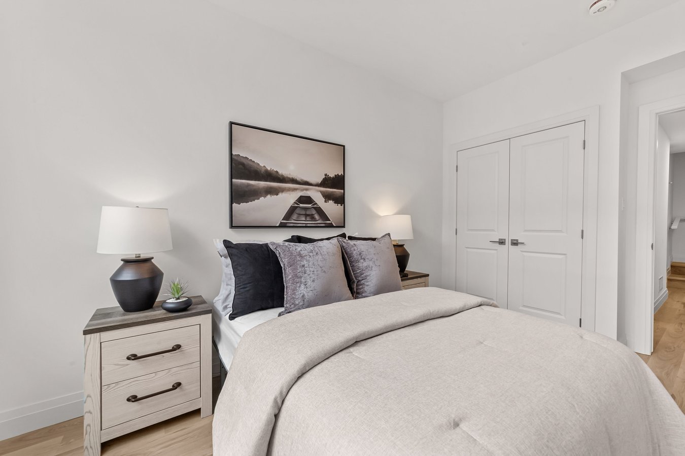 955 Catalpa Square - Photo 11