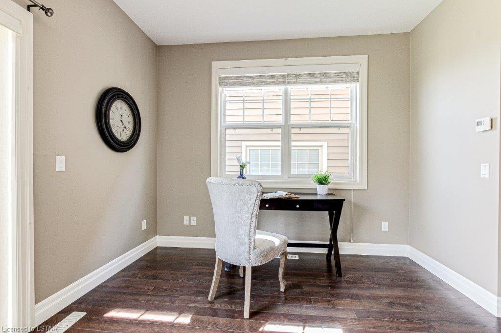 1850 Beaverbrook Avenue - Photo 7