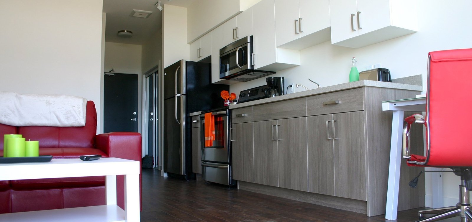 1425 Summit Drive - Photo 3