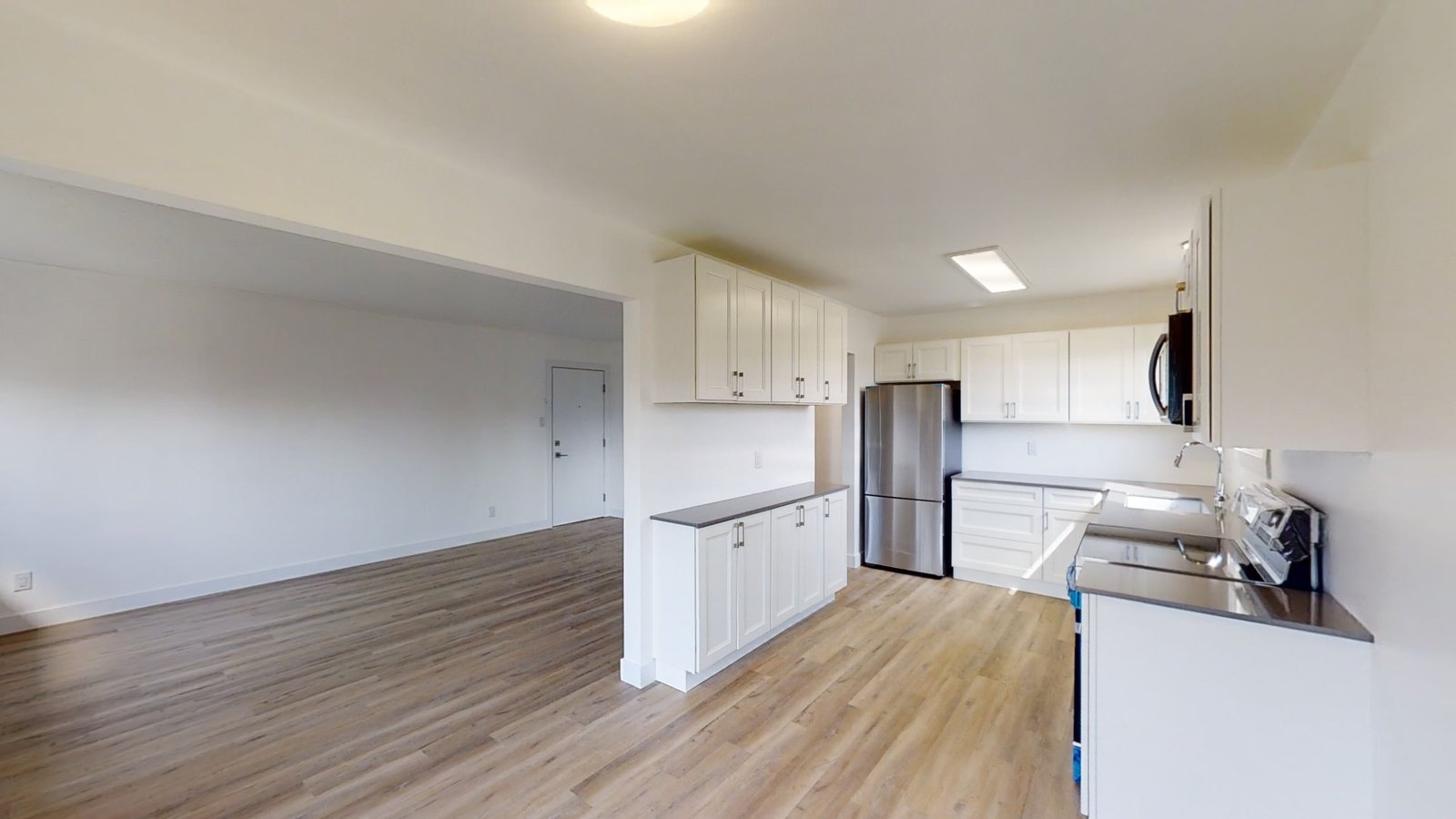 1306 Selkirk Avenue - Photo 8