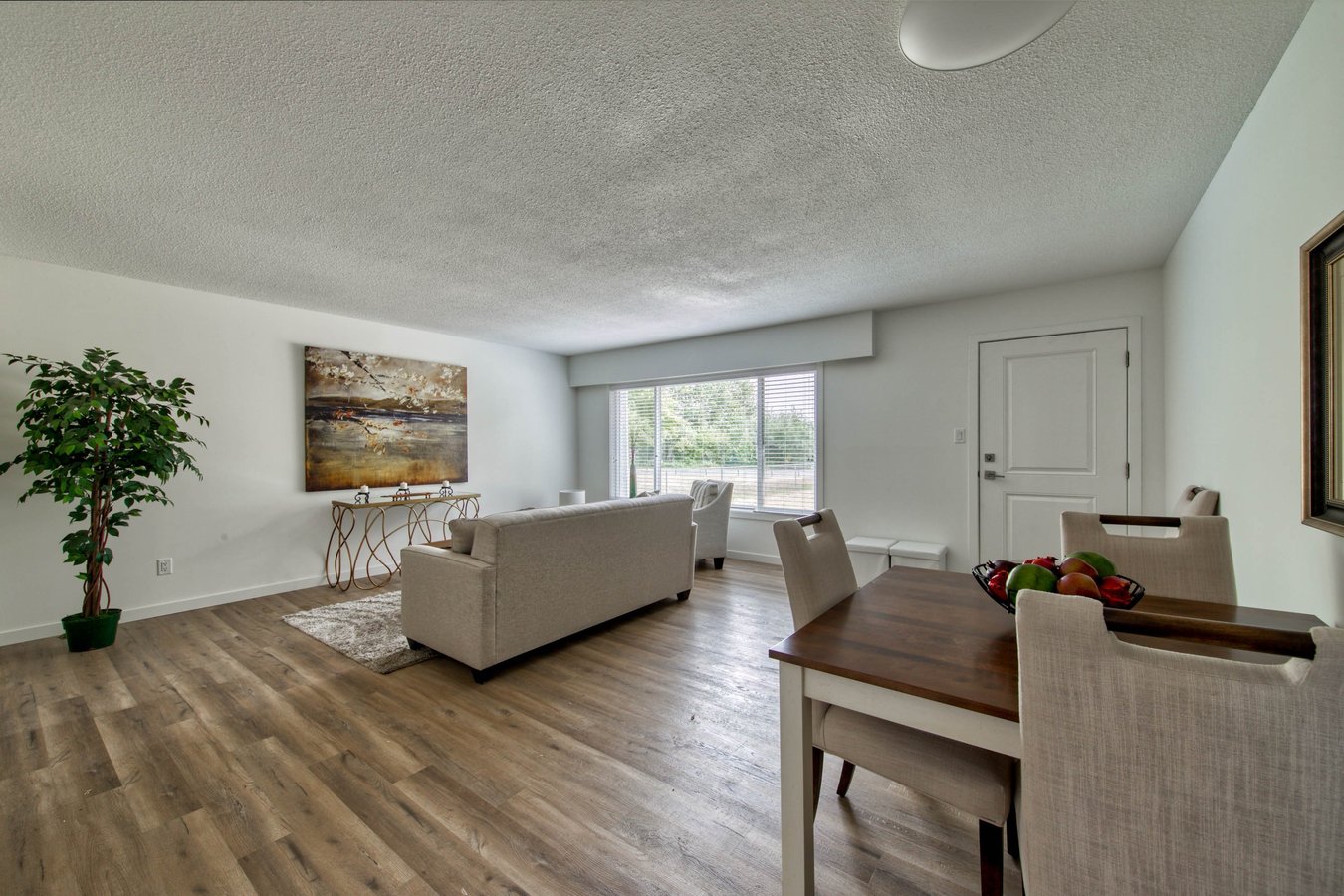 960 Schubert Drive - Photo 6
