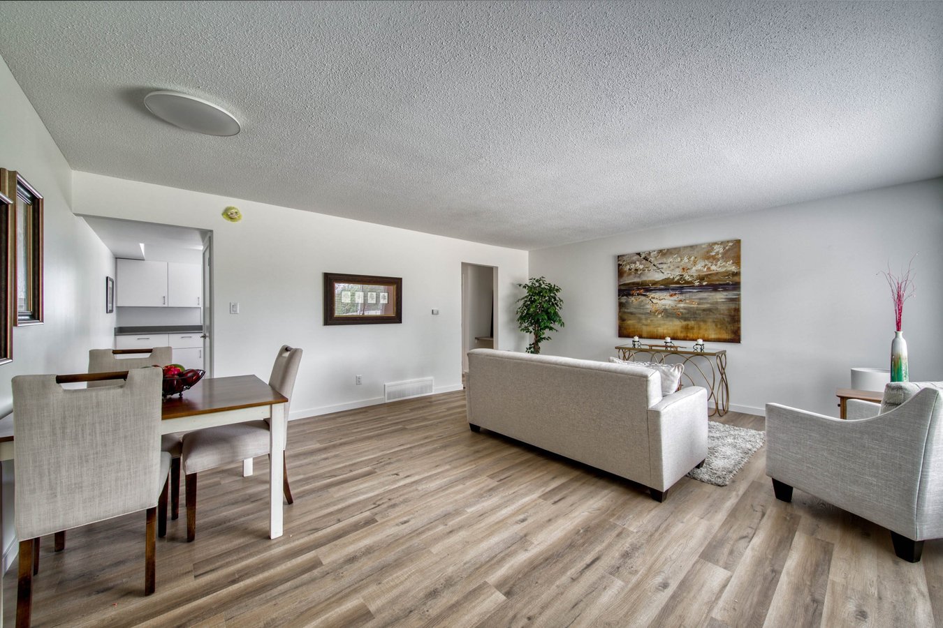 960 Schubert Drive - Photo 7