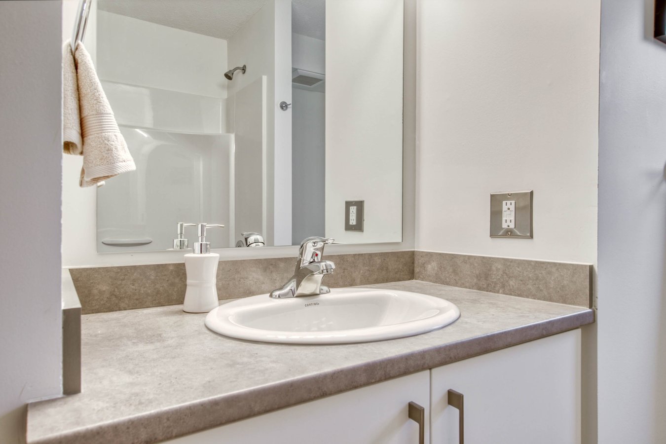 960 Schubert Drive - Photo 19