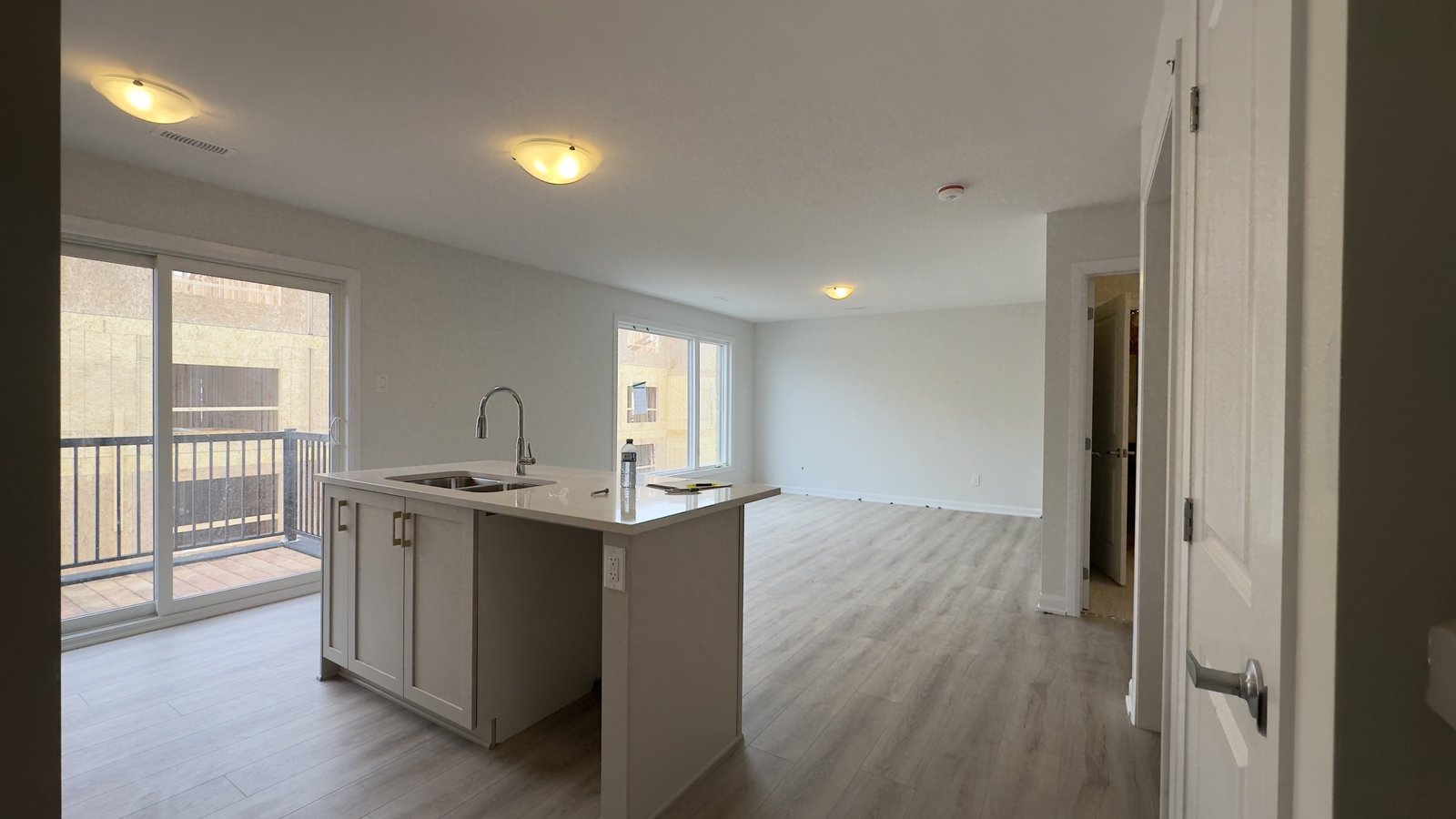1320 Creekway Private - Photo 6