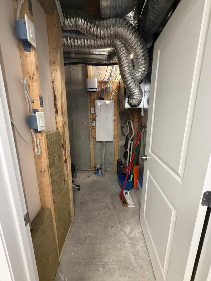 Creekway Private - Photo 17