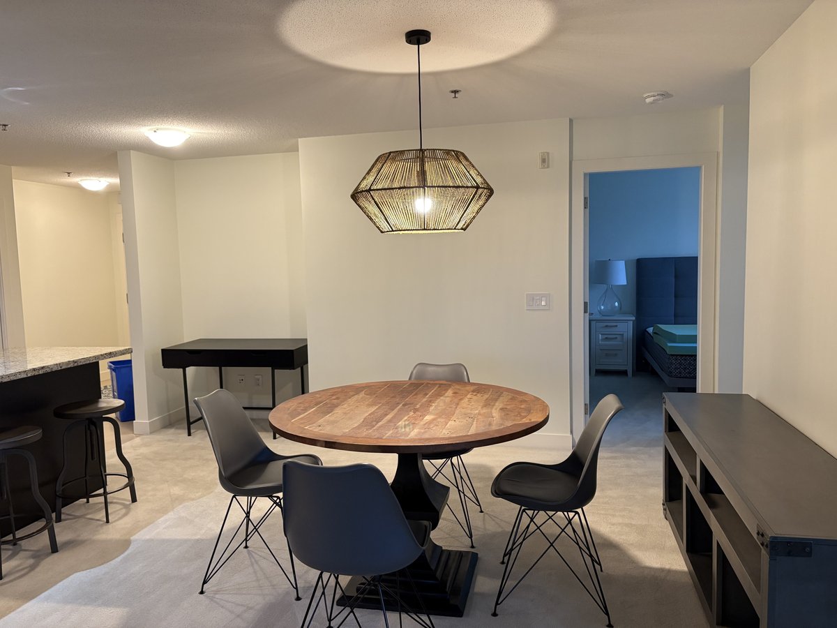 1093 Sunset Drive - Photo 7