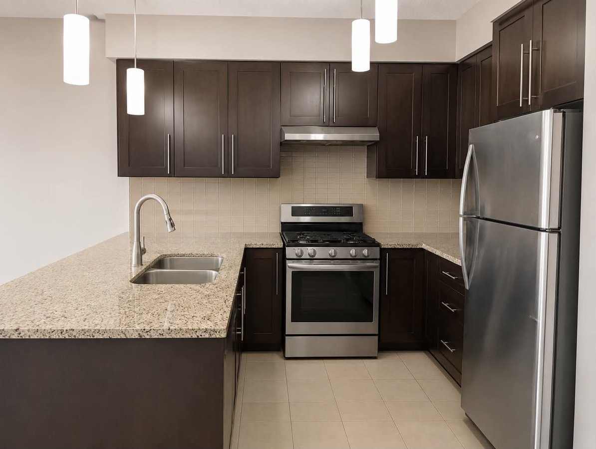 1075 Sunset Drive - Photo 3