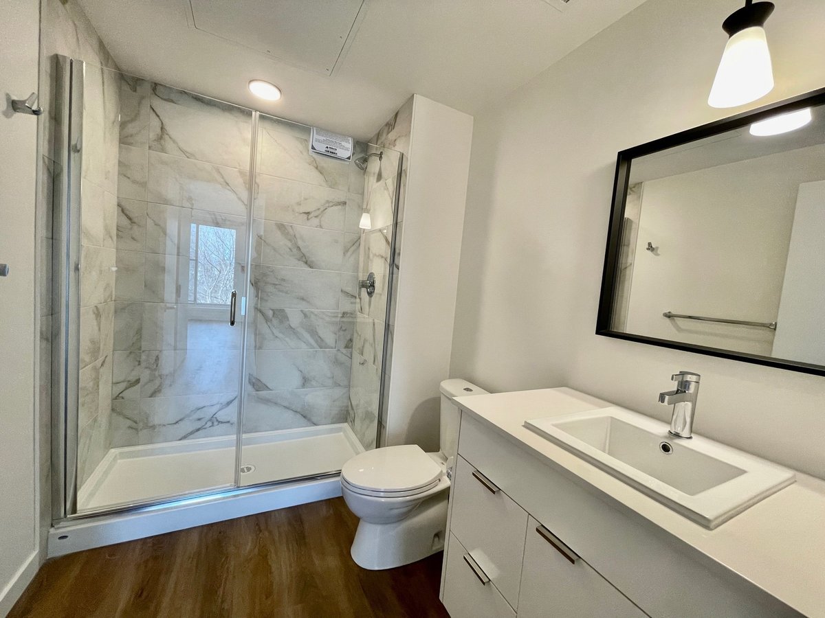 615 Rutland Road North - Photo 21