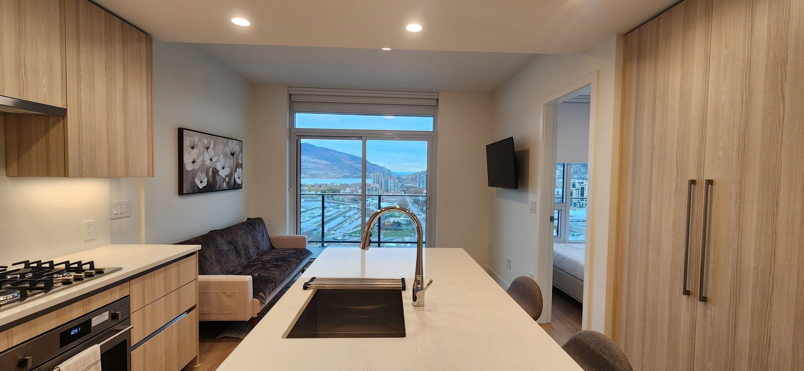 1626 Water Street - Photo 2