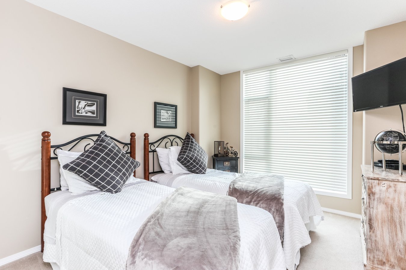 1128 Sunset Drive - Photo 26